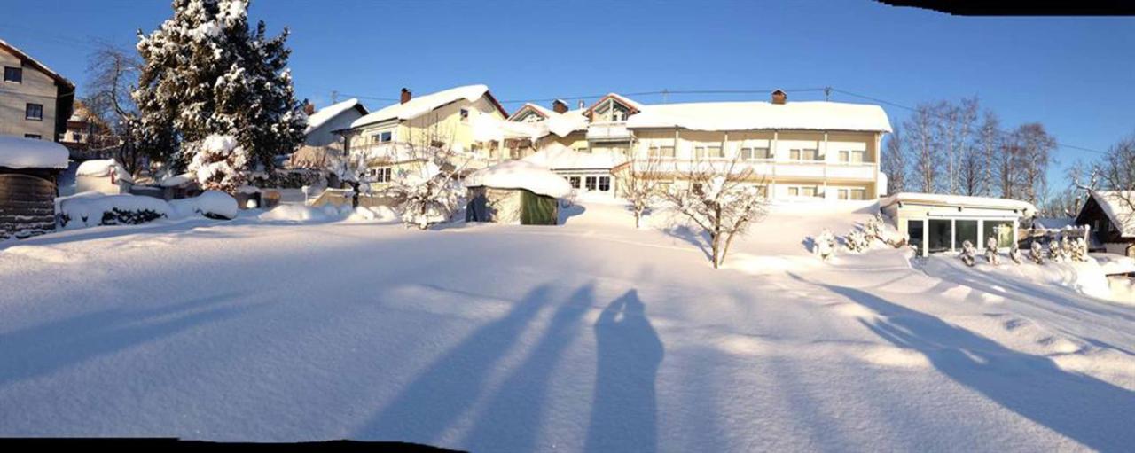 Naturhotel Am Sonnenhang 厄伊-米特贝格 外观 照片